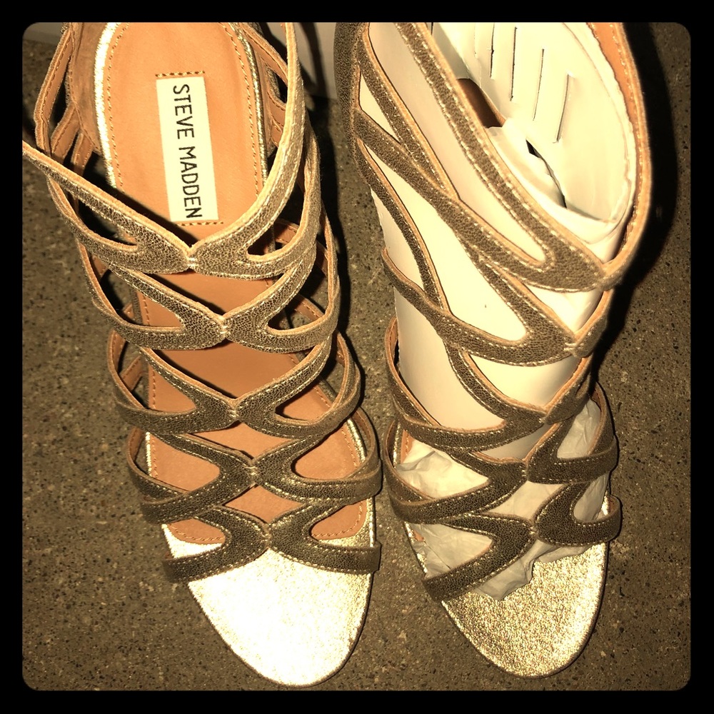 Steve Madden Gold Wedges
